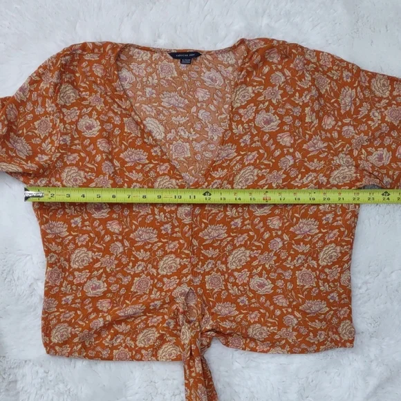 American Eagle Floral Orange Women's Top - Picture 16 of 16